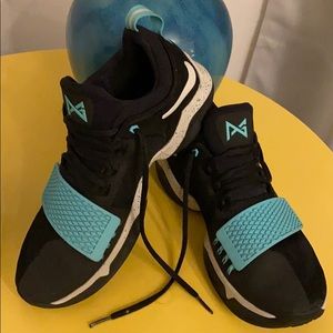 Paul George Black Nike low top basketball sneaker